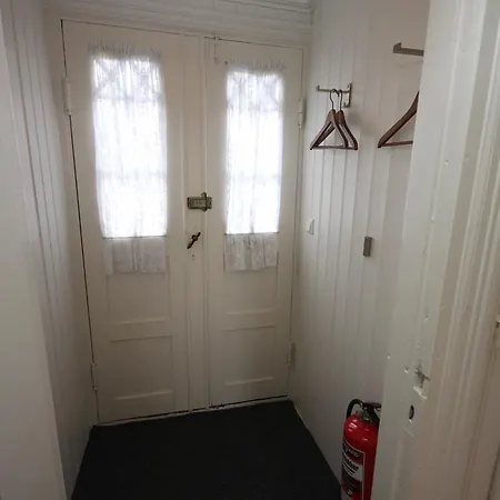 Old Town Apartment *