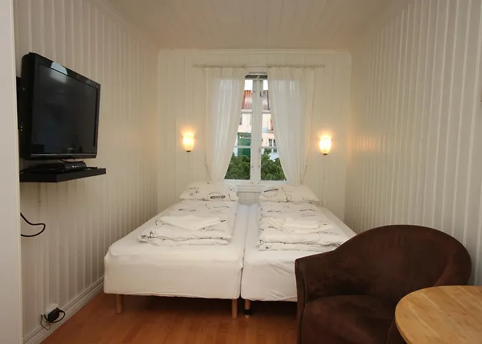 Old Town Apartment *
